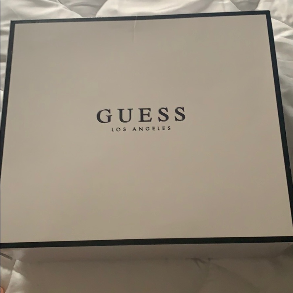 Guess boots